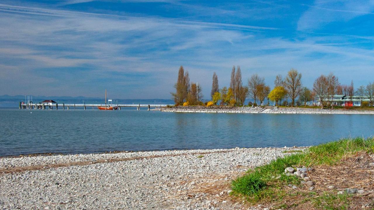 Gemuetliches Studio Fuer Zwei In Immenstaad Nur 500M Vom See Immenstaad am Bodensee Kültér fotó